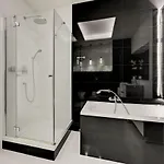 Sea Towers Apartamento *