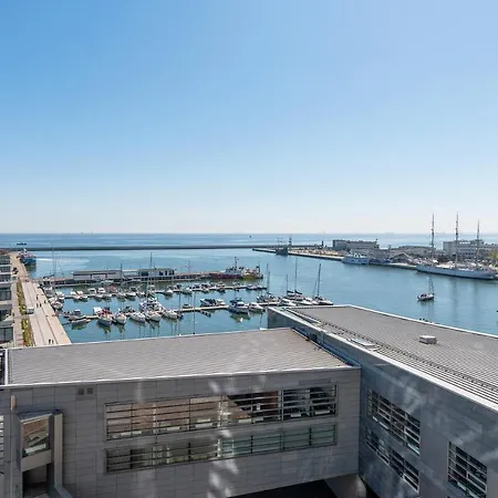 Apartment Sea Towers