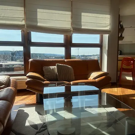 Apartment Sea Towers *