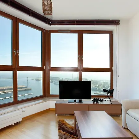 Sea Towers Apartment *